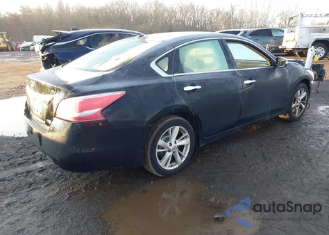 2013 Nissan Altima 2.5 Sv z USA, uszkodzony, nr VIN 1N4AL3AP7DC126908